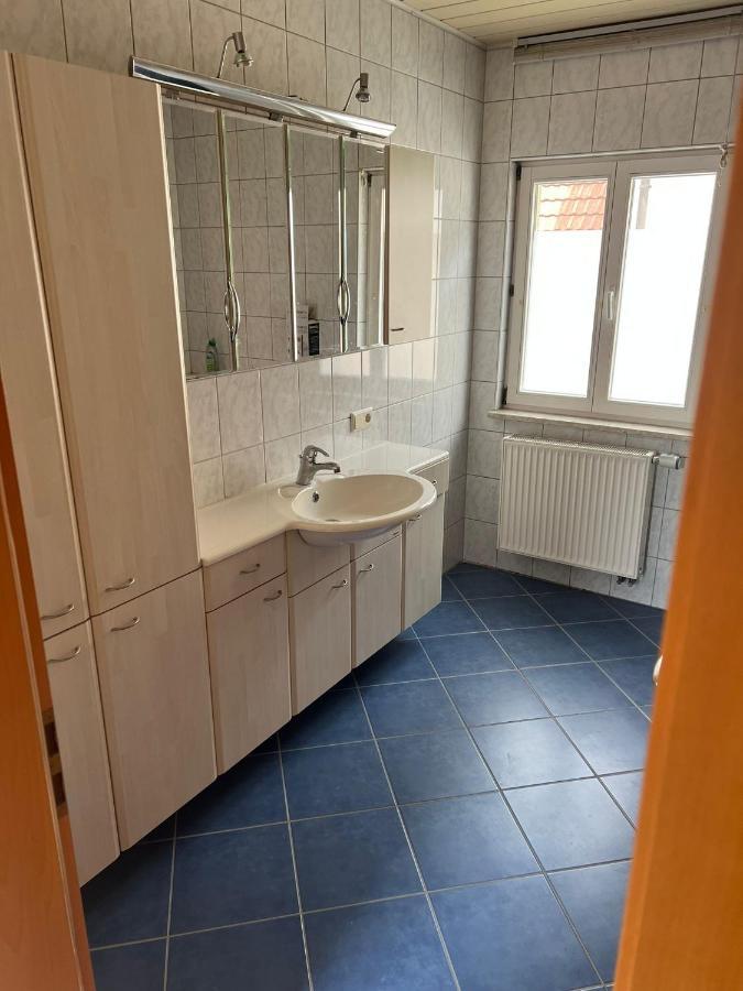 Privatzimmer Im Herzen Von Iphofen Exterior photo