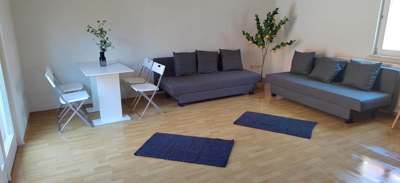 Privatzimmer Im Herzen Von Iphofen Exterior photo